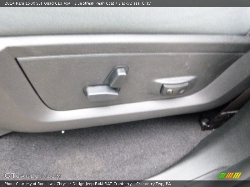 Blue Streak Pearl Coat / Black/Diesel Gray 2014 Ram 1500 SLT Quad Cab 4x4
