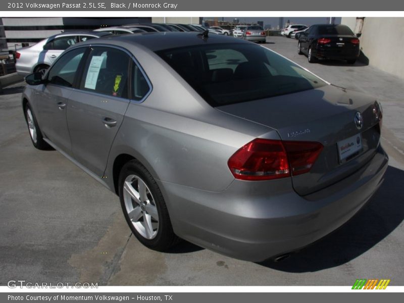 Black / Moonrock Gray 2012 Volkswagen Passat 2.5L SE