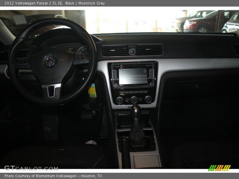 Black / Moonrock Gray 2012 Volkswagen Passat 2.5L SE