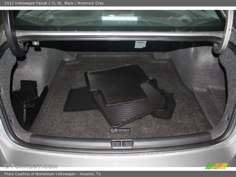 Black / Moonrock Gray 2012 Volkswagen Passat 2.5L SE