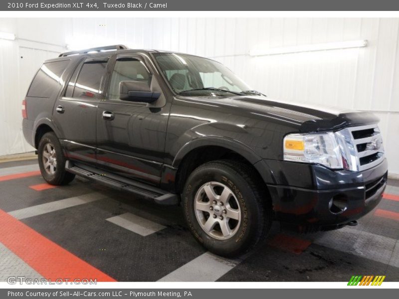 Tuxedo Black / Camel 2010 Ford Expedition XLT 4x4