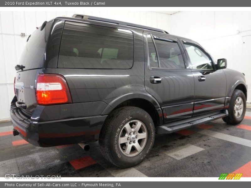 Tuxedo Black / Camel 2010 Ford Expedition XLT 4x4