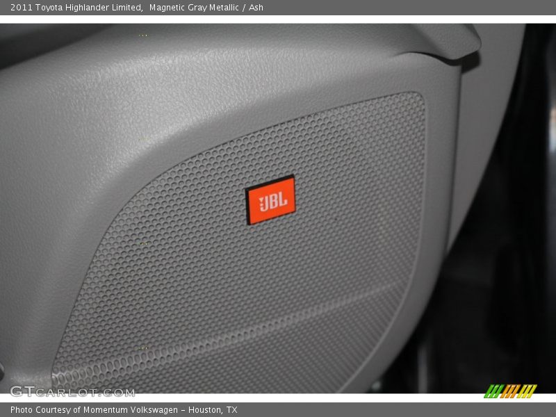 Magnetic Gray Metallic / Ash 2011 Toyota Highlander Limited
