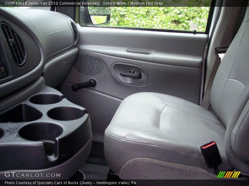 Oxford White / Medium Flint Grey 2006 Ford E Series Van E350 Commercial Extended