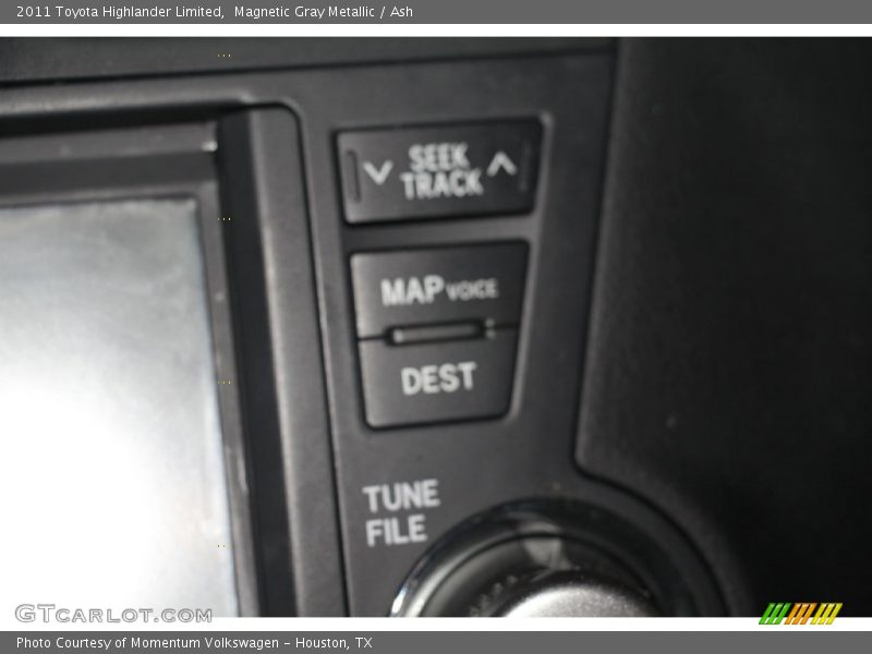 Magnetic Gray Metallic / Ash 2011 Toyota Highlander Limited
