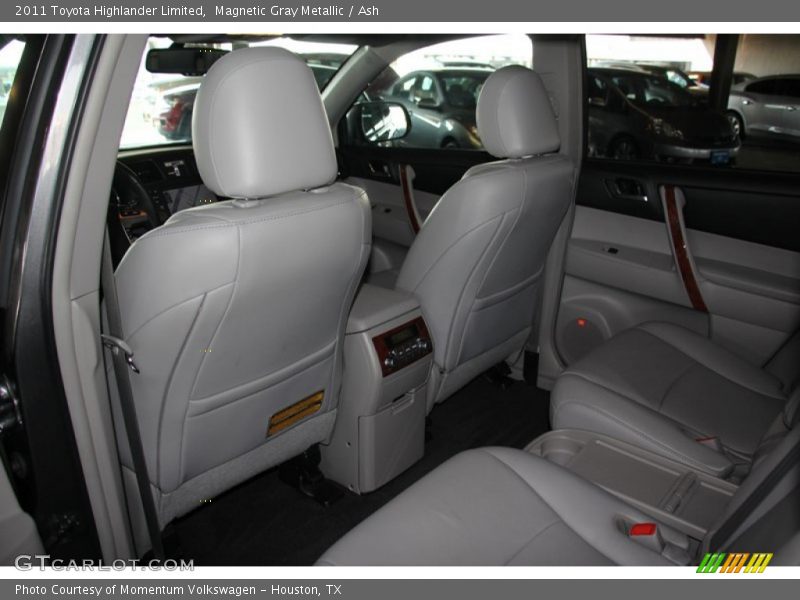 Magnetic Gray Metallic / Ash 2011 Toyota Highlander Limited