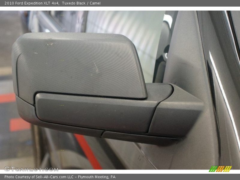 Tuxedo Black / Camel 2010 Ford Expedition XLT 4x4