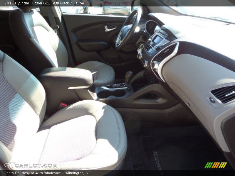 Ash Black / Taupe 2013 Hyundai Tucson GLS