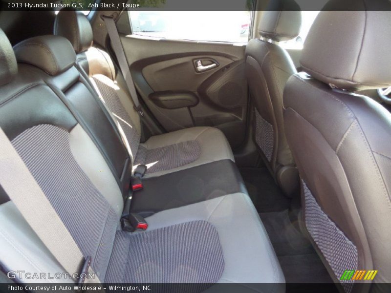 Ash Black / Taupe 2013 Hyundai Tucson GLS