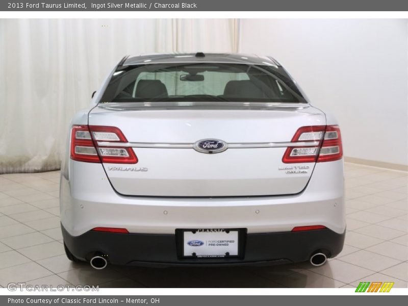 Ingot Silver Metallic / Charcoal Black 2013 Ford Taurus Limited