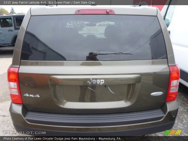 Eco Green Pearl / Dark Slate Gray 2015 Jeep Patriot Latitude 4x4