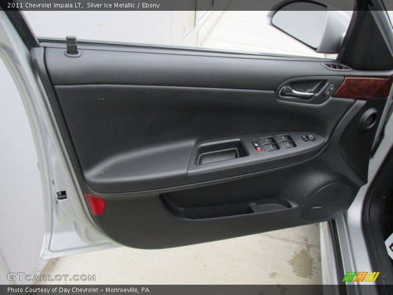Silver Ice Metallic / Ebony 2011 Chevrolet Impala LT