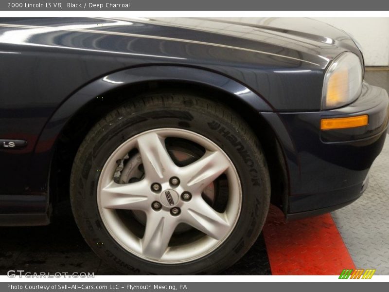 Black / Deep Charcoal 2000 Lincoln LS V8