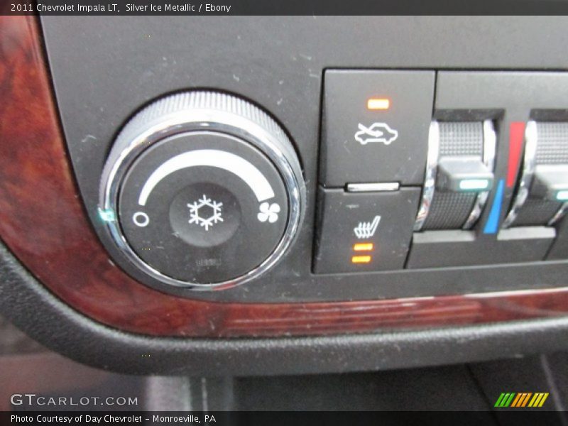 Silver Ice Metallic / Ebony 2011 Chevrolet Impala LT