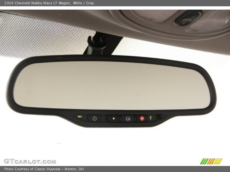 White / Gray 2004 Chevrolet Malibu Maxx LT Wagon