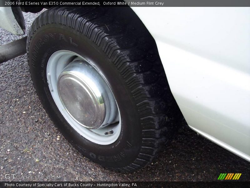 Oxford White / Medium Flint Grey 2006 Ford E Series Van E350 Commercial Extended