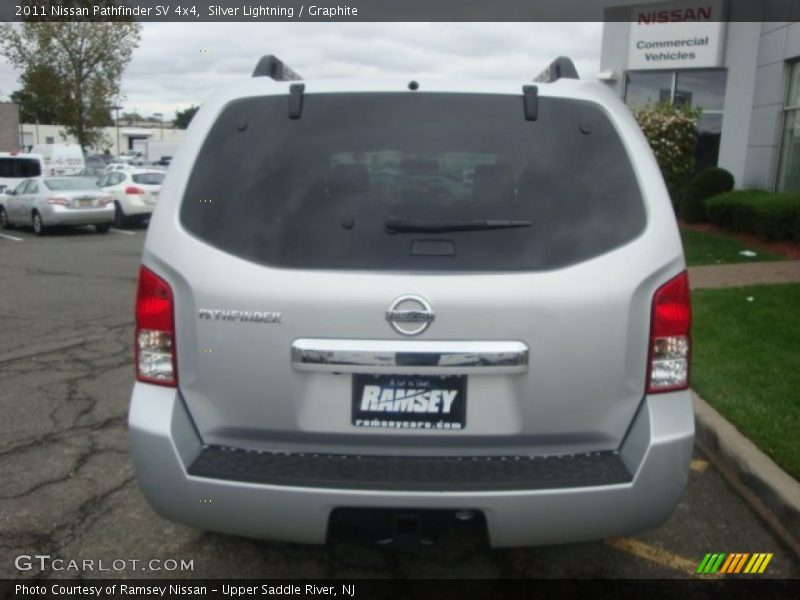 Silver Lightning / Graphite 2011 Nissan Pathfinder SV 4x4