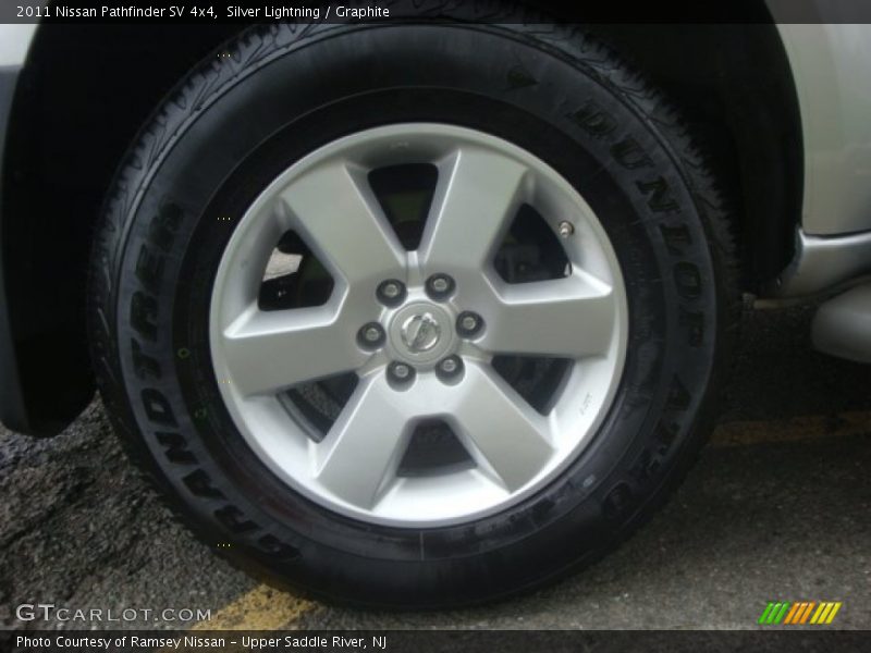 Silver Lightning / Graphite 2011 Nissan Pathfinder SV 4x4