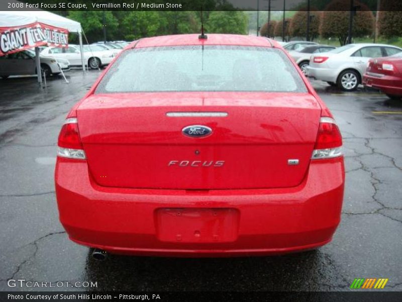 Vermillion Red / Medium Stone 2008 Ford Focus SE Coupe