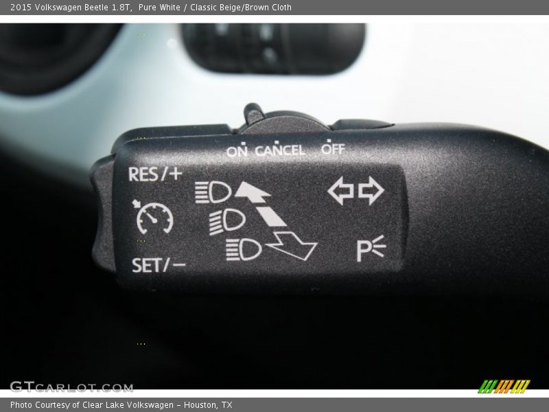 Pure White / Classic Beige/Brown Cloth 2015 Volkswagen Beetle 1.8T