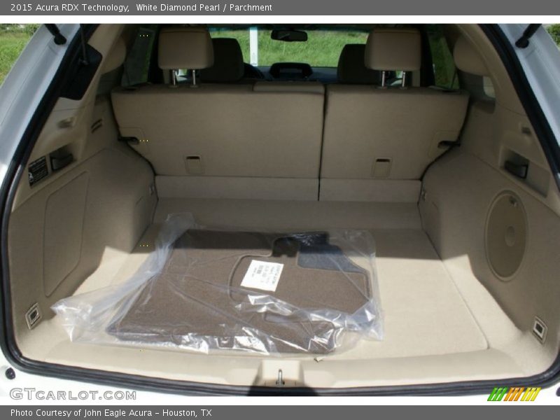 White Diamond Pearl / Parchment 2015 Acura RDX Technology