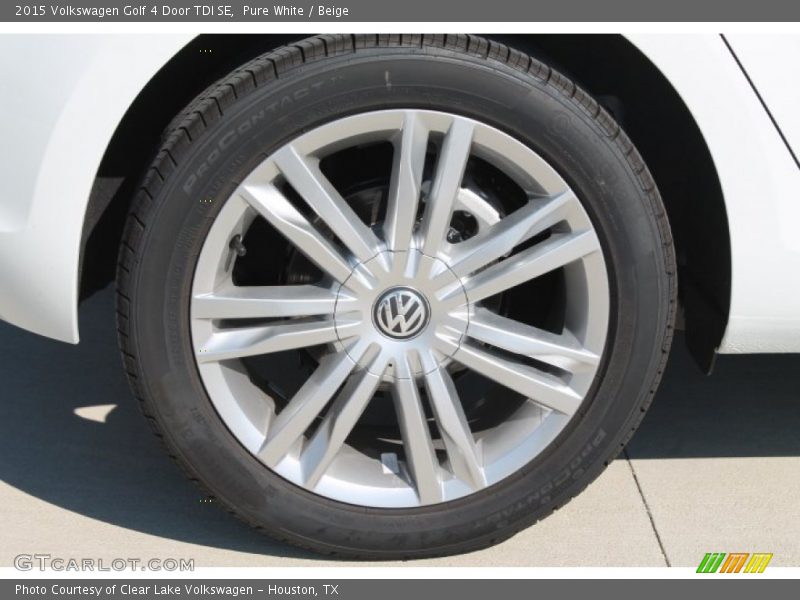 Pure White / Beige 2015 Volkswagen Golf 4 Door TDI SE