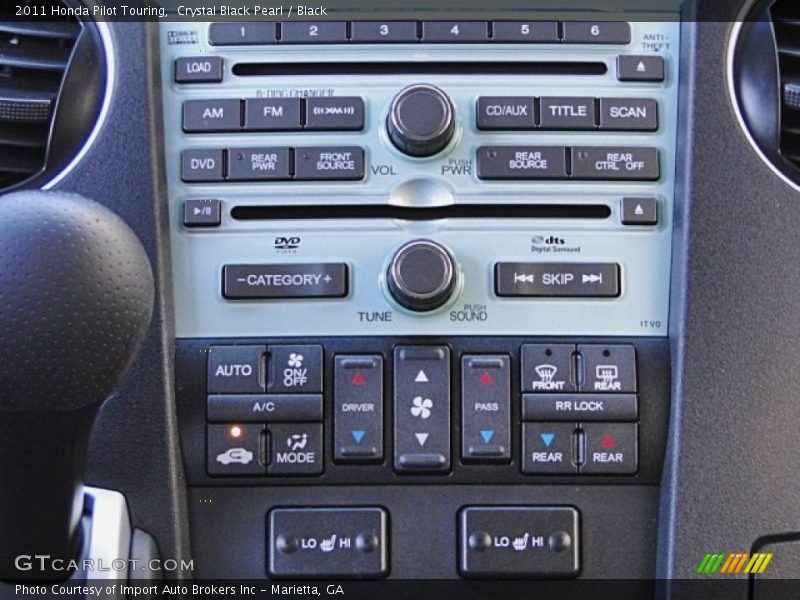 Crystal Black Pearl / Black 2011 Honda Pilot Touring