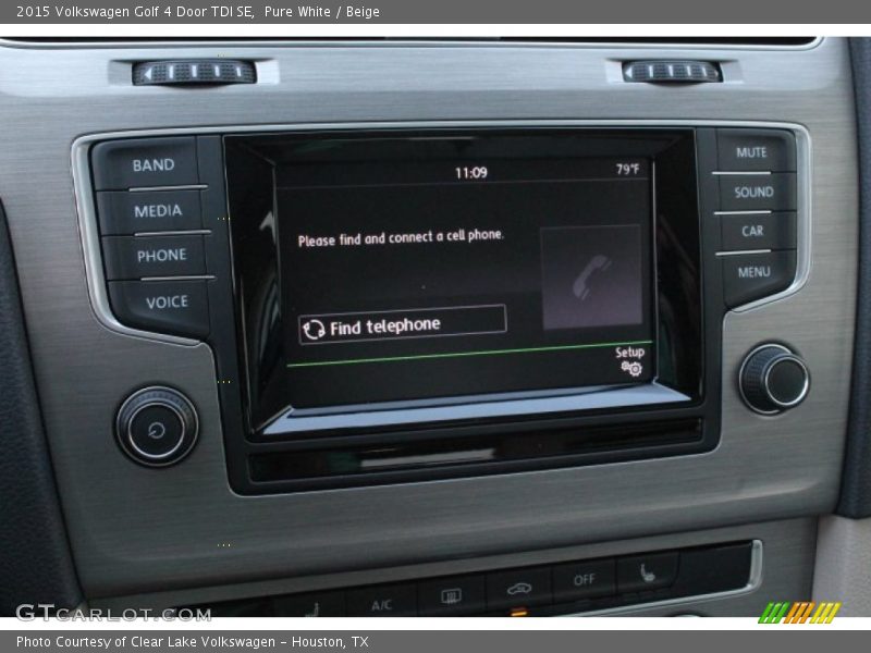 Pure White / Beige 2015 Volkswagen Golf 4 Door TDI SE