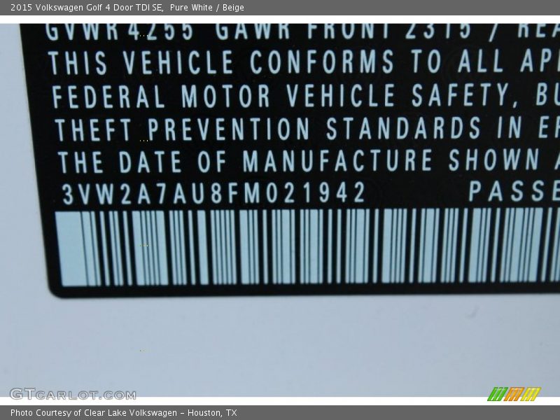 Pure White / Beige 2015 Volkswagen Golf 4 Door TDI SE