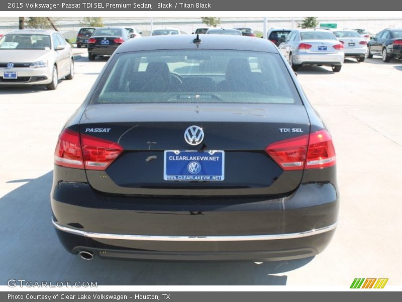 Black / Titan Black 2015 Volkswagen Passat TDI SEL Premium Sedan