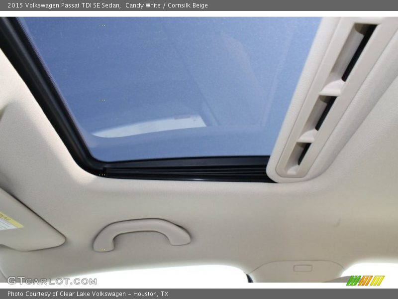 Candy White / Cornsilk Beige 2015 Volkswagen Passat TDI SE Sedan