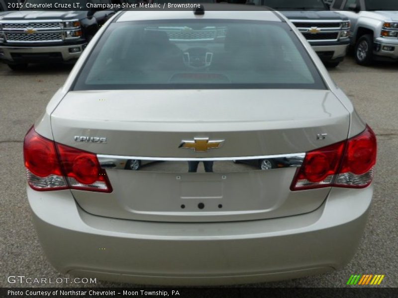 Champagne Silver Metallic / Brownstone 2015 Chevrolet Cruze LT