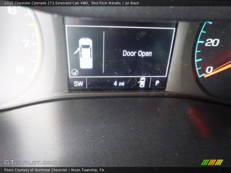 Red Rock Metallic / Jet Black 2015 Chevrolet Colorado Z71 Extended Cab 4WD