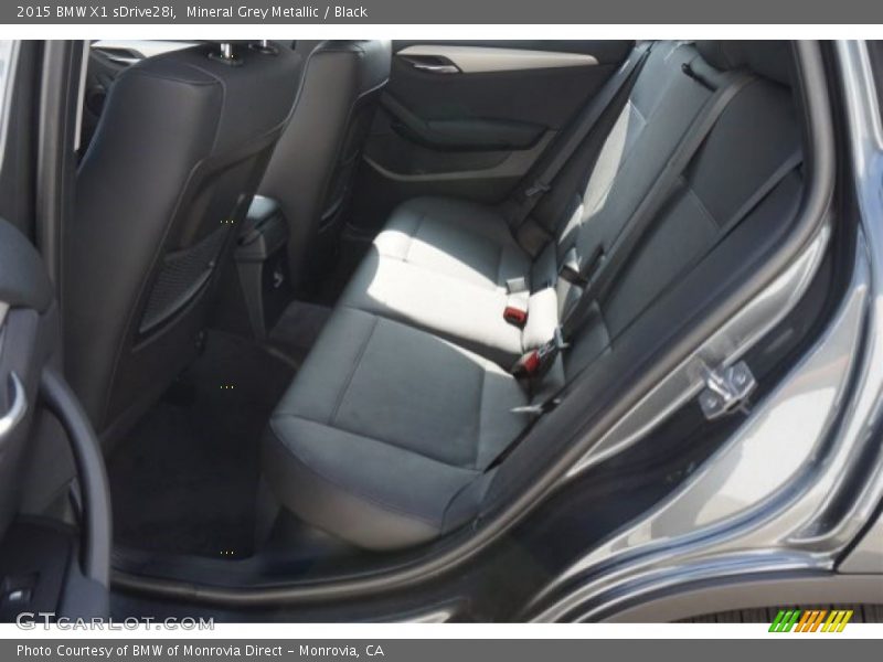 Mineral Grey Metallic / Black 2015 BMW X1 sDrive28i