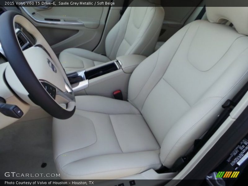Front Seat of 2015 V60 T5 Drive-E