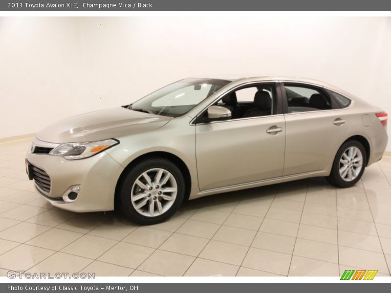 Champagne Mica / Black 2013 Toyota Avalon XLE