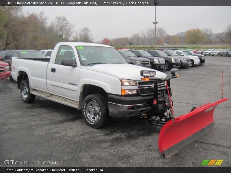 Summit White / Dark Charcoal 2005 Chevrolet Silverado 2500HD LS Regular Cab 4x4