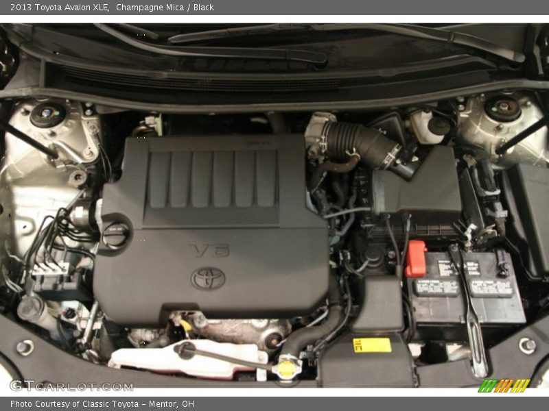 Champagne Mica / Black 2013 Toyota Avalon XLE