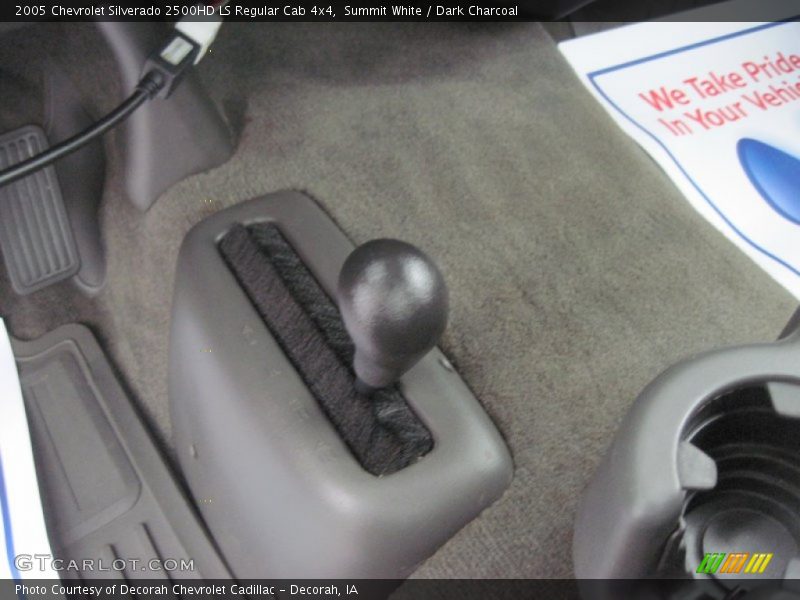 Summit White / Dark Charcoal 2005 Chevrolet Silverado 2500HD LS Regular Cab 4x4