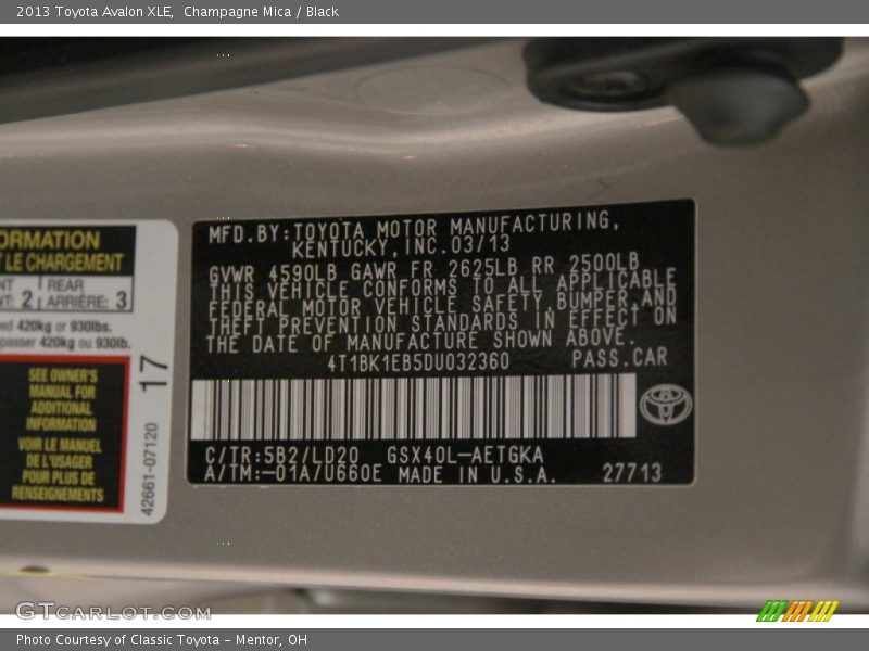 Champagne Mica / Black 2013 Toyota Avalon XLE