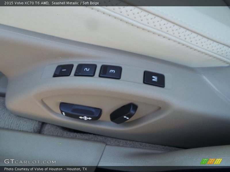 Seashell Metallic / Soft Beige 2015 Volvo XC70 T6 AWD
