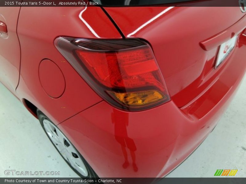 Absolutely Red / Black 2015 Toyota Yaris 5-Door L