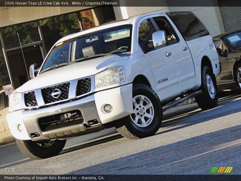 White / Graphite/Titanium 2006 Nissan Titan LE Crew Cab 4x4