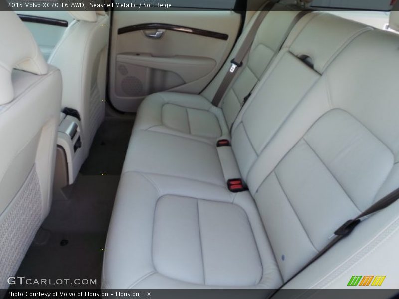 Seashell Metallic / Soft Beige 2015 Volvo XC70 T6 AWD