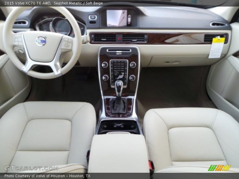 Seashell Metallic / Soft Beige 2015 Volvo XC70 T6 AWD