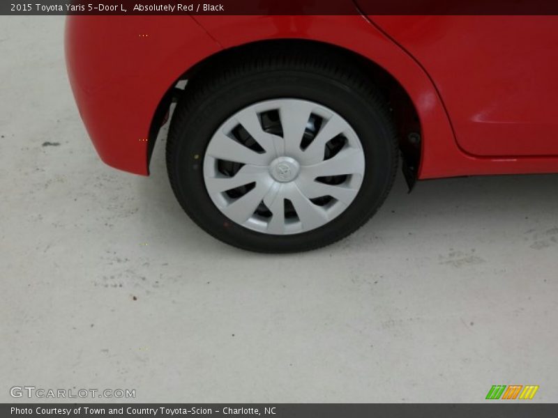 Absolutely Red / Black 2015 Toyota Yaris 5-Door L