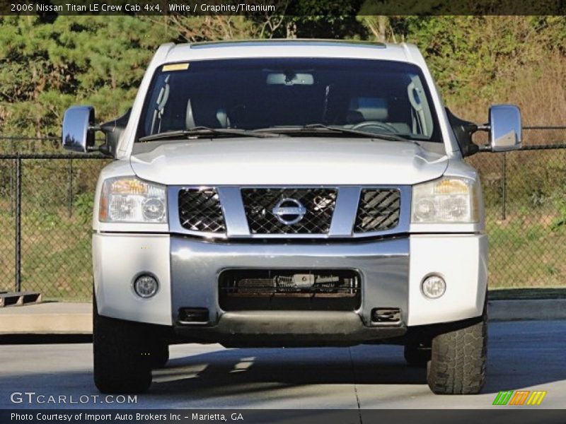 White / Graphite/Titanium 2006 Nissan Titan LE Crew Cab 4x4
