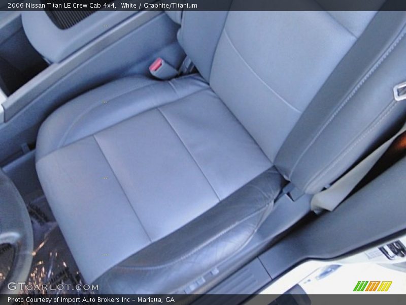 White / Graphite/Titanium 2006 Nissan Titan LE Crew Cab 4x4