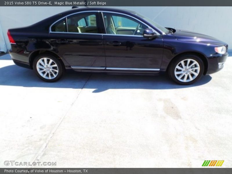 Magic Blue Metallic / Soft Beige 2015 Volvo S80 T5 Drive-E