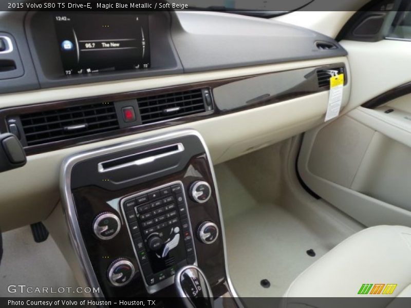Magic Blue Metallic / Soft Beige 2015 Volvo S80 T5 Drive-E